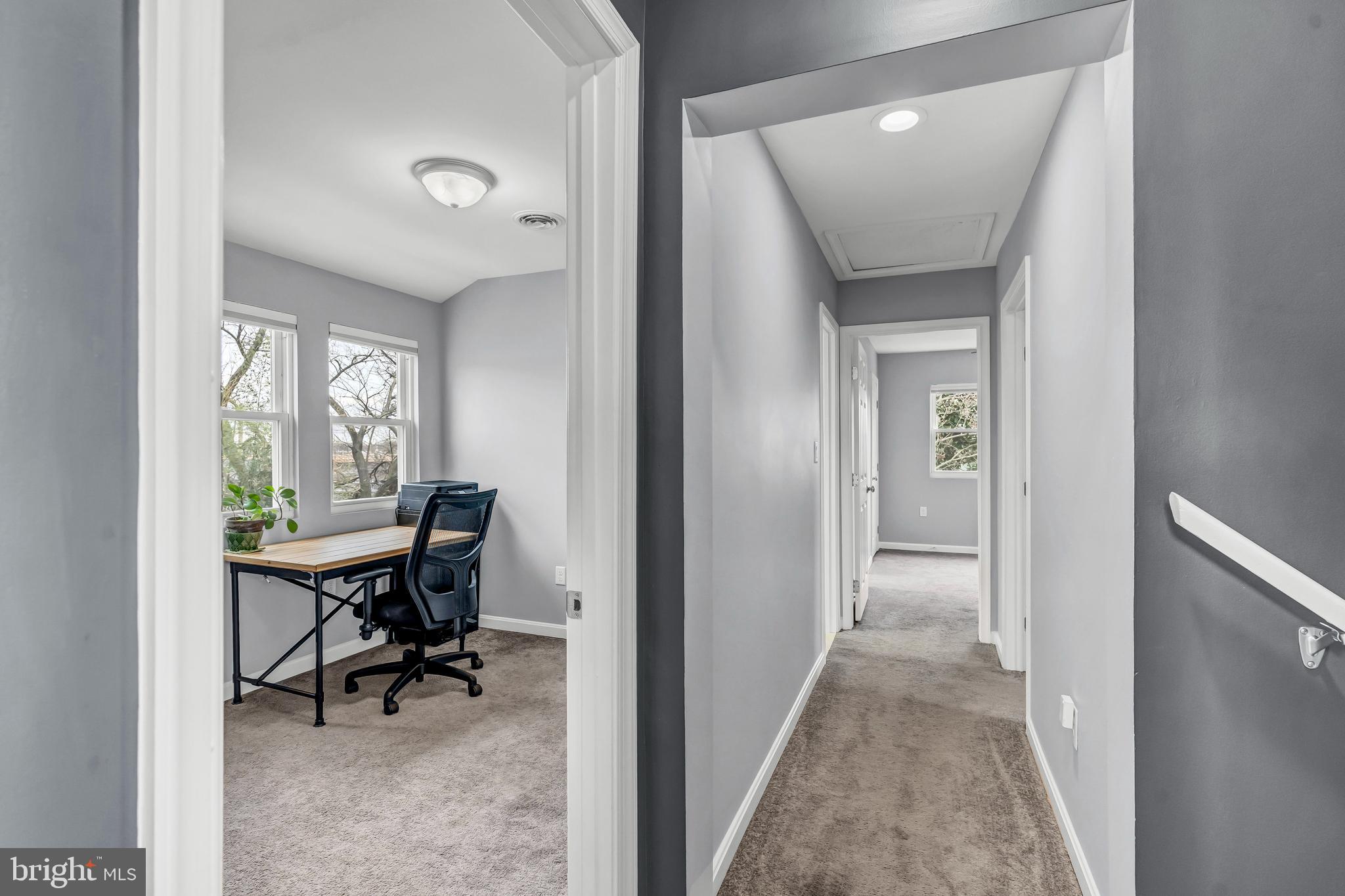 RIVERDALE - Residential