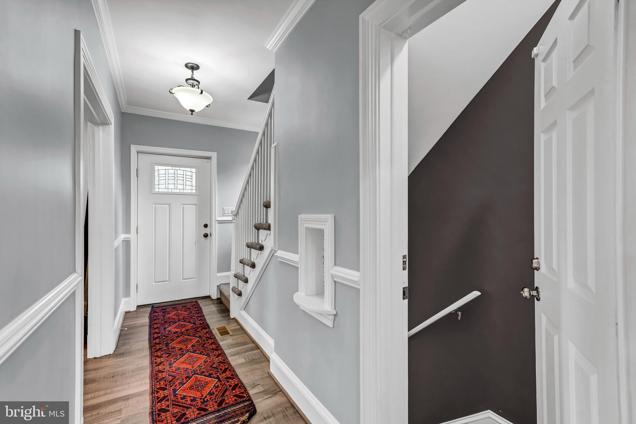 RIVERDALE - Residential