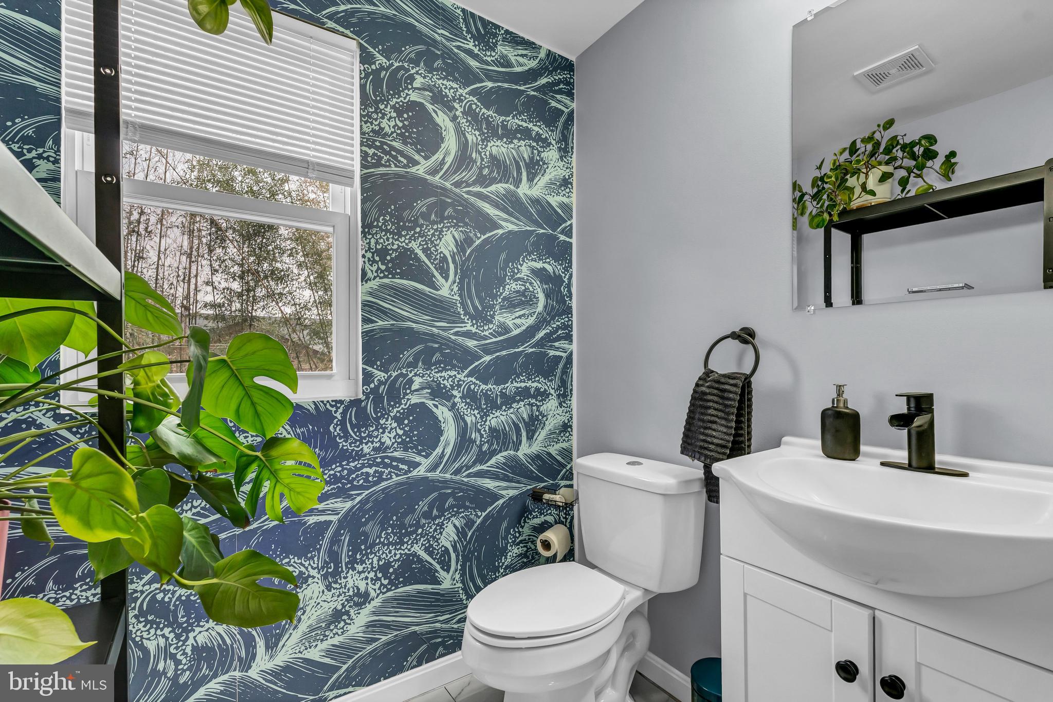 RIVERDALE - Residential