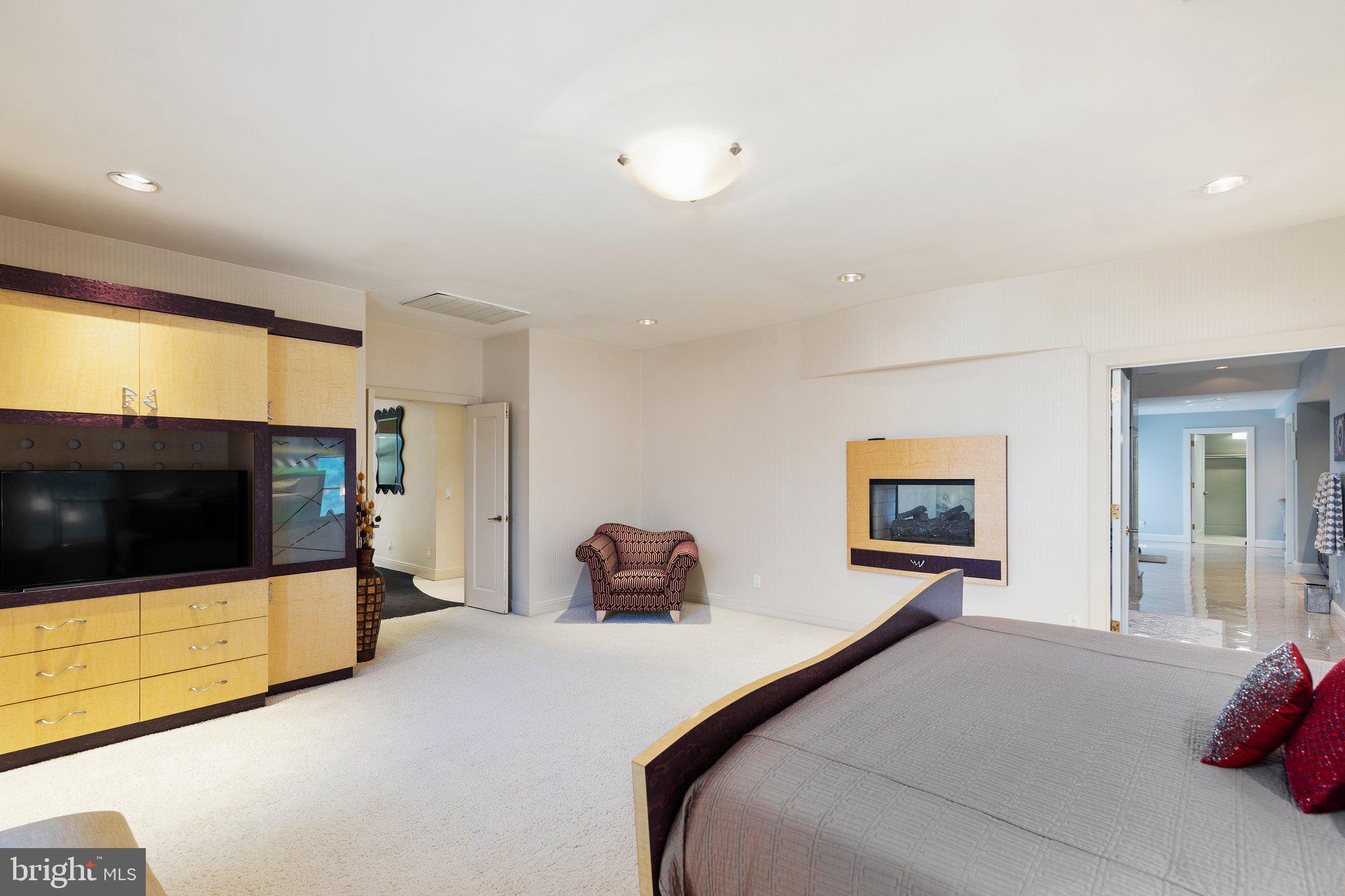 HILLSTEAD - Residential