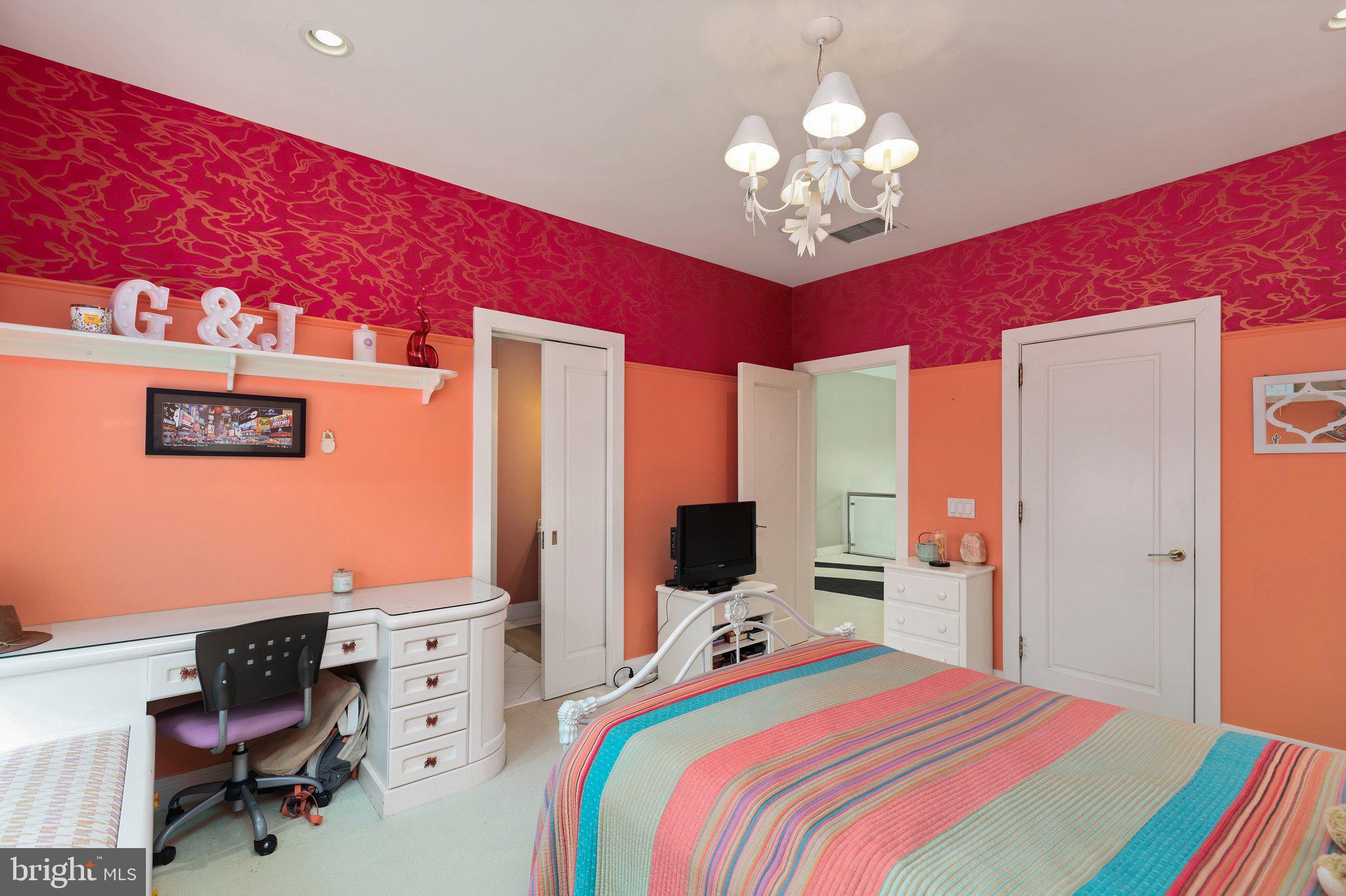 HILLSTEAD - Residential