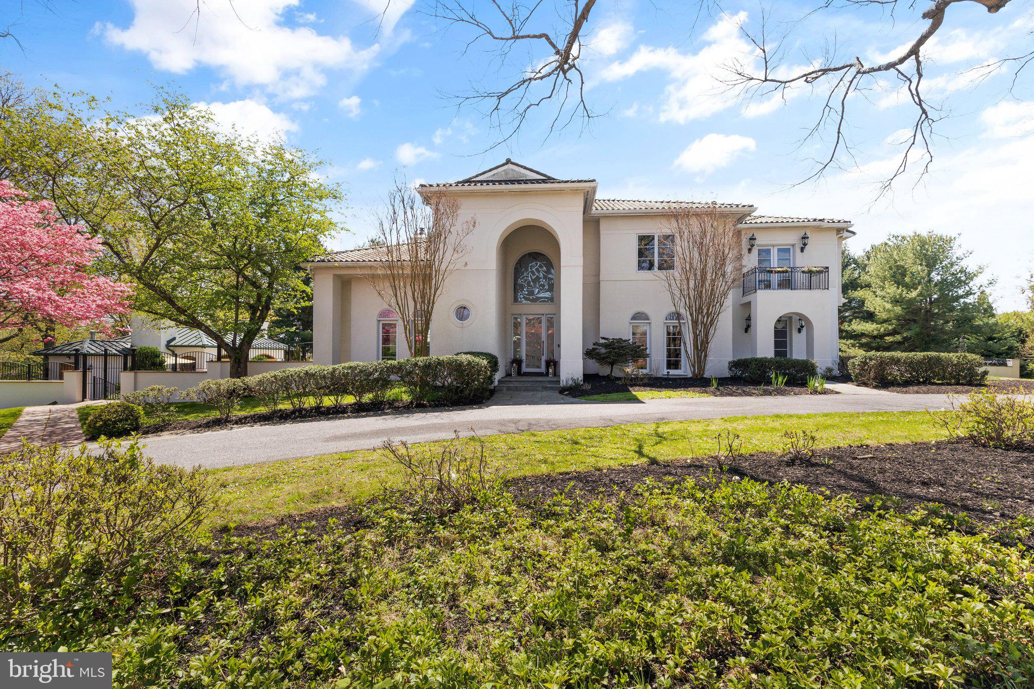 HILLSTEAD - Residential