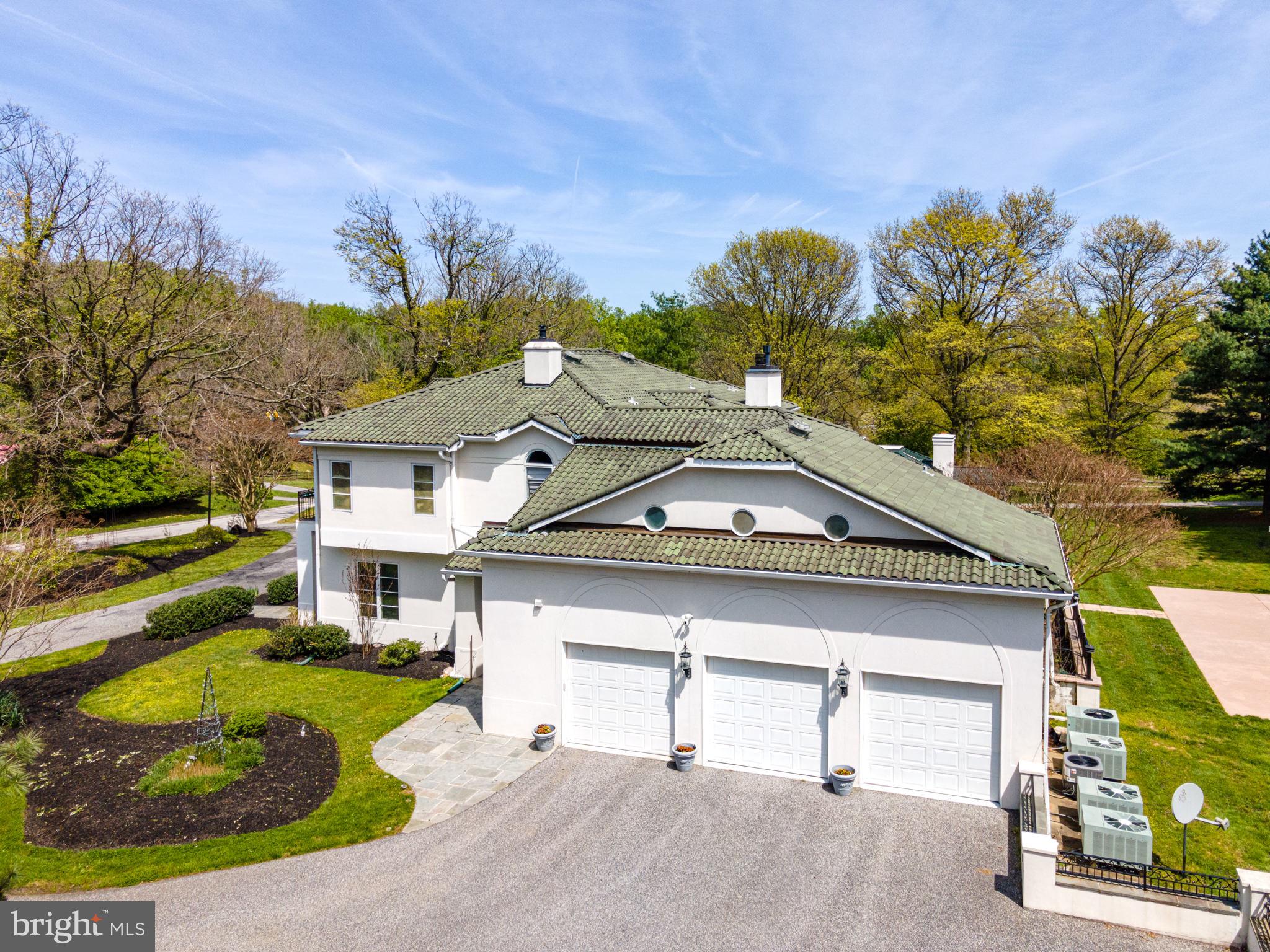 HILLSTEAD - Residential