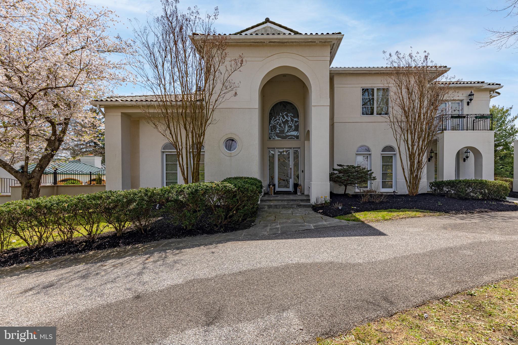 HILLSTEAD - Residential