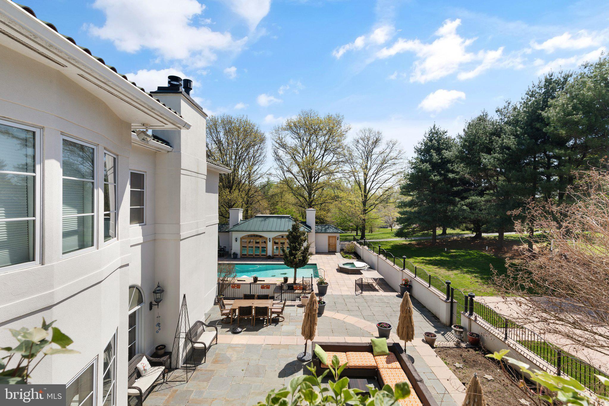 HILLSTEAD - Residential