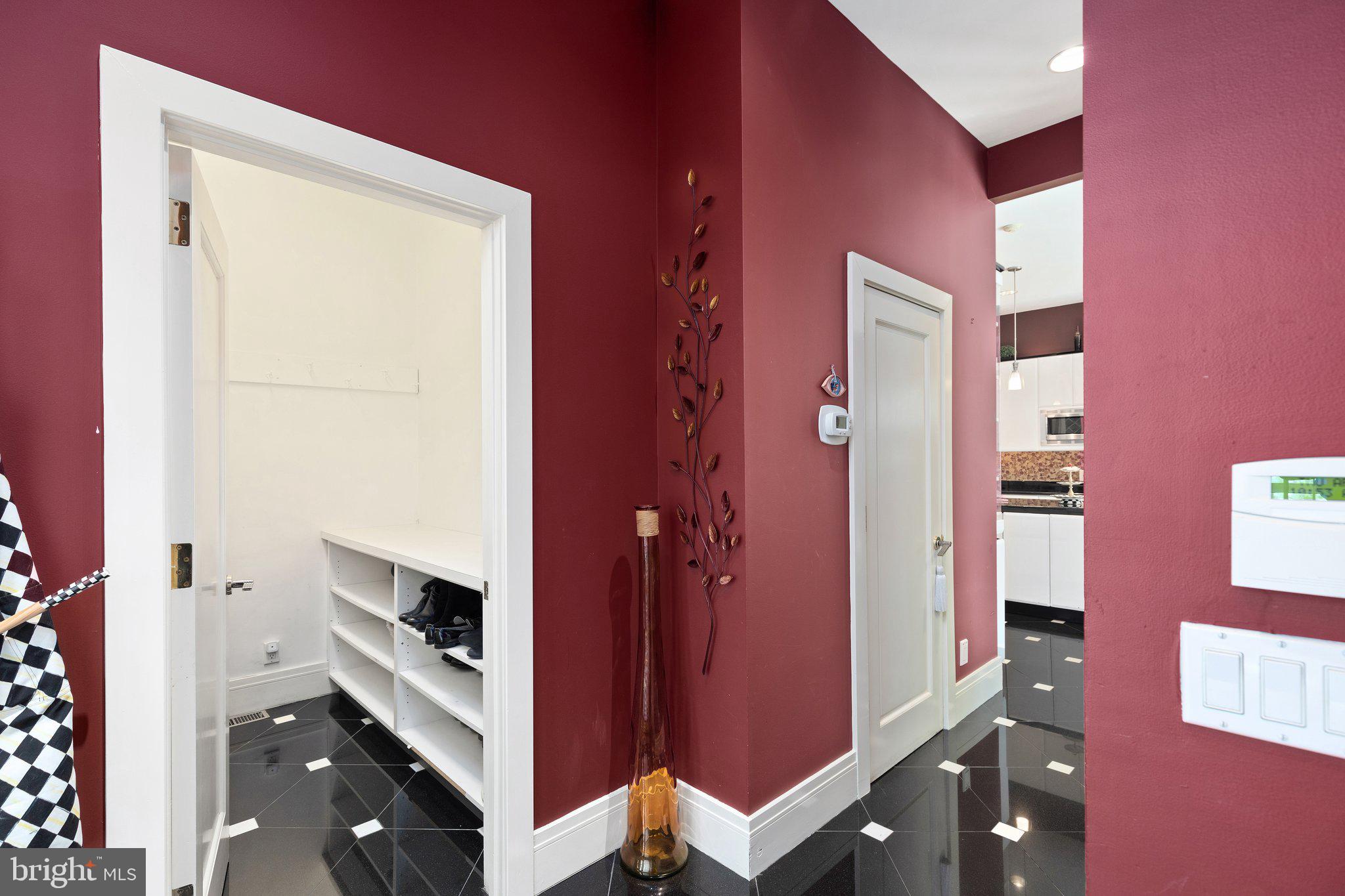 HILLSTEAD - Residential