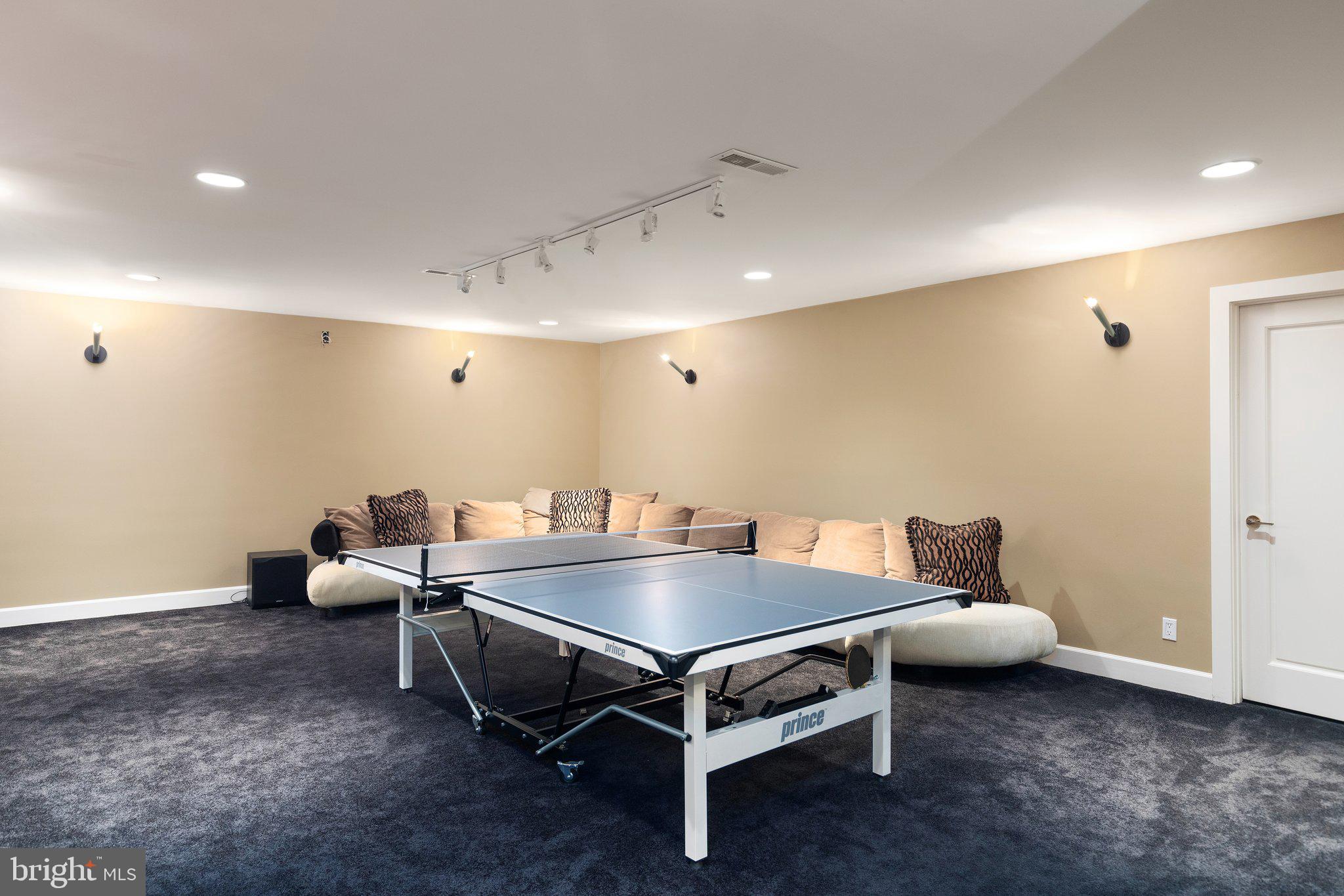 HILLSTEAD - Residential