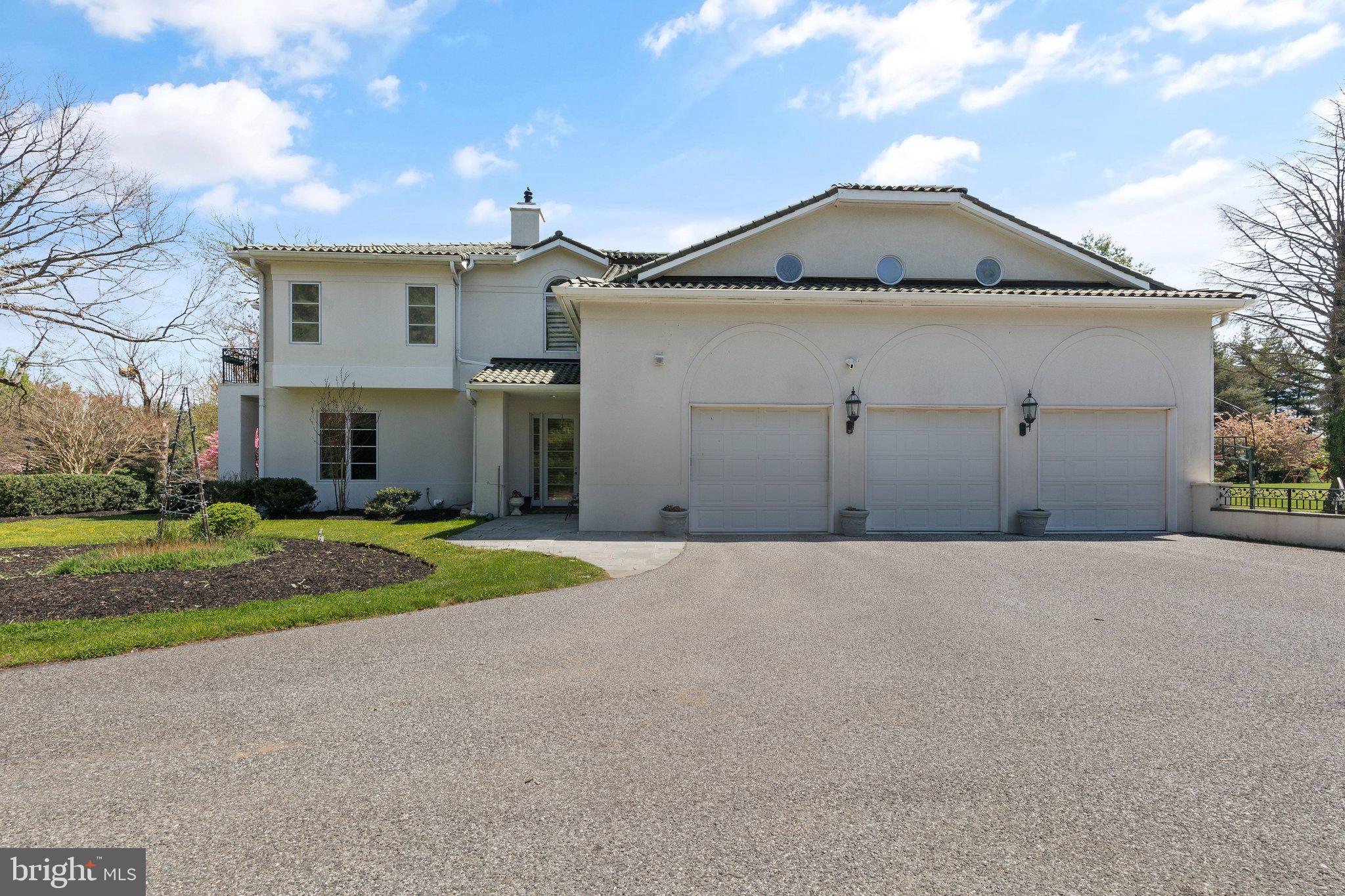 HILLSTEAD - Residential