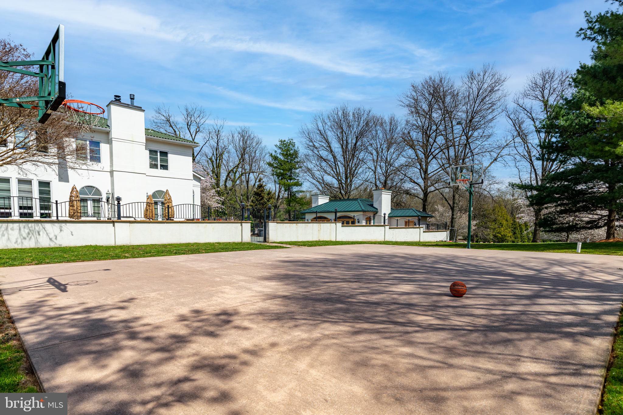 HILLSTEAD - Residential