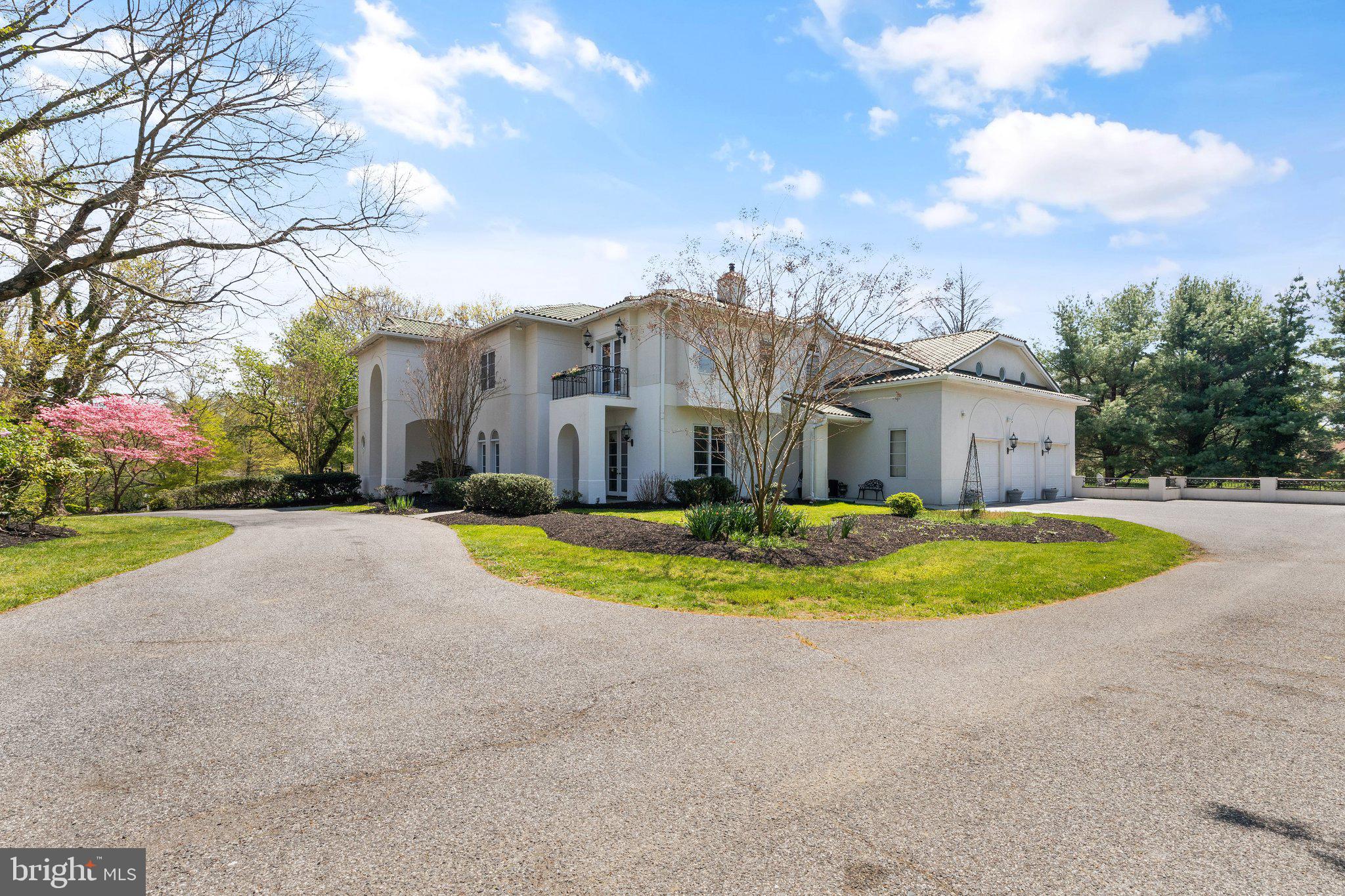 HILLSTEAD - Residential