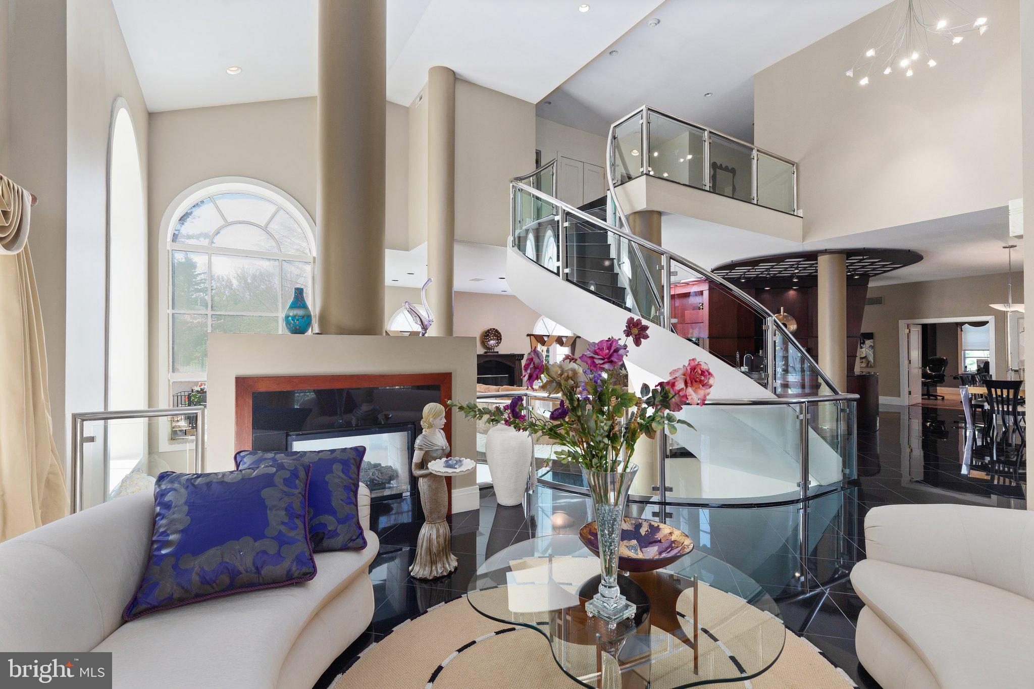 HILLSTEAD - Residential