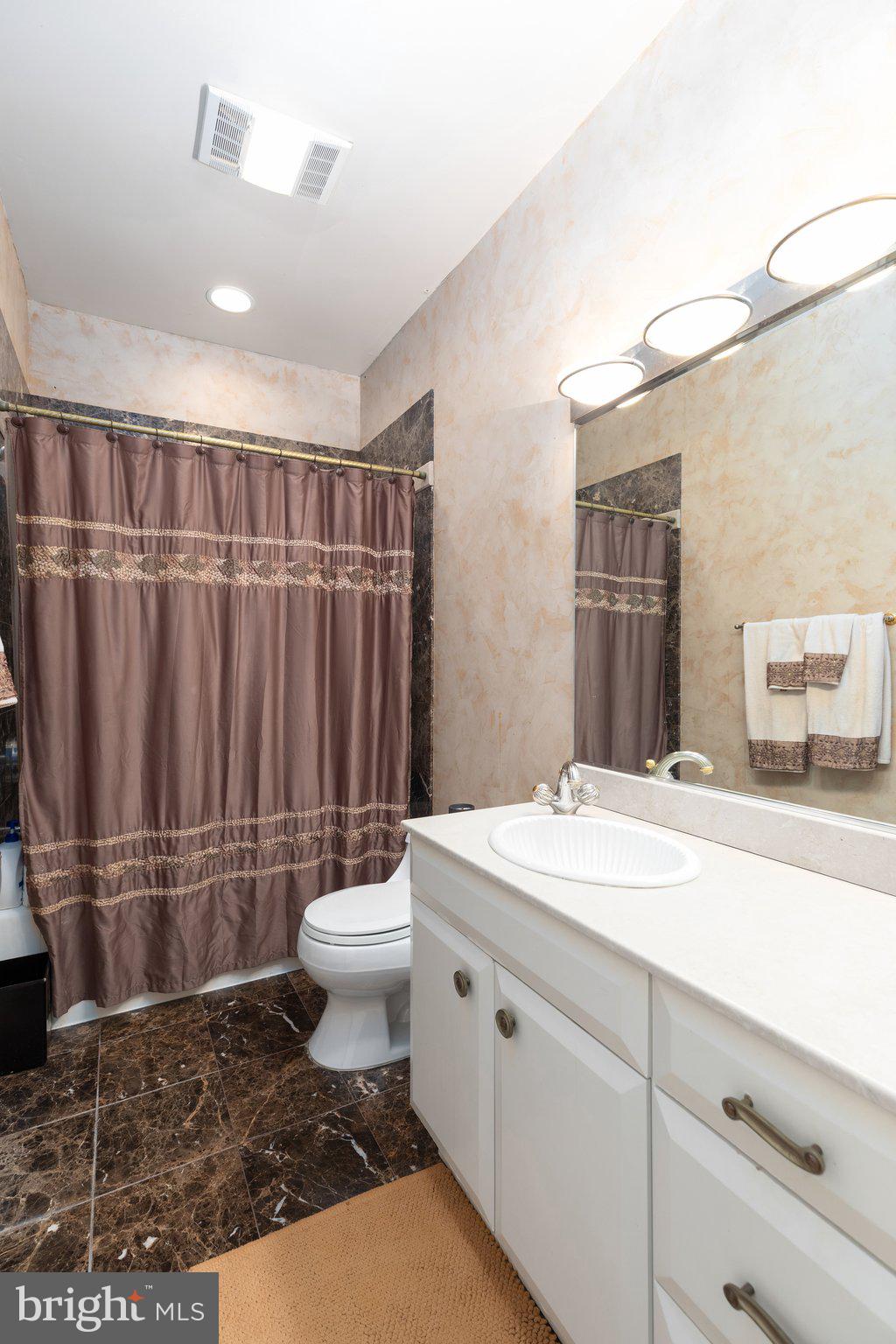 HILLSTEAD - Residential