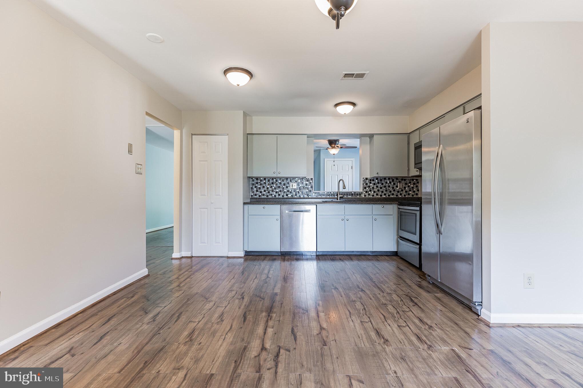 RHONDDA - Residential Lease