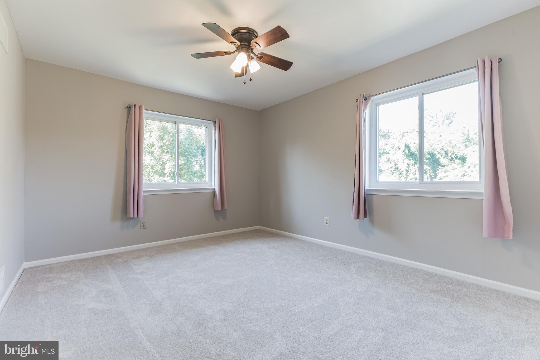 RHONDDA - Residential Lease