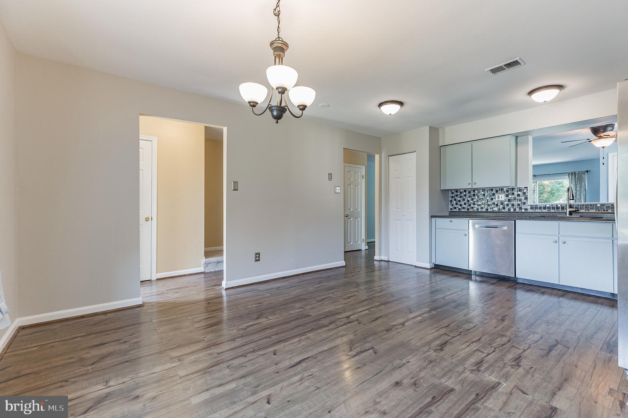 RHONDDA - Residential Lease