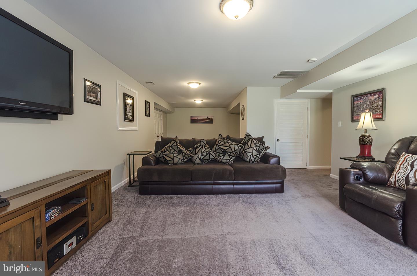 EASTLAND - Residential