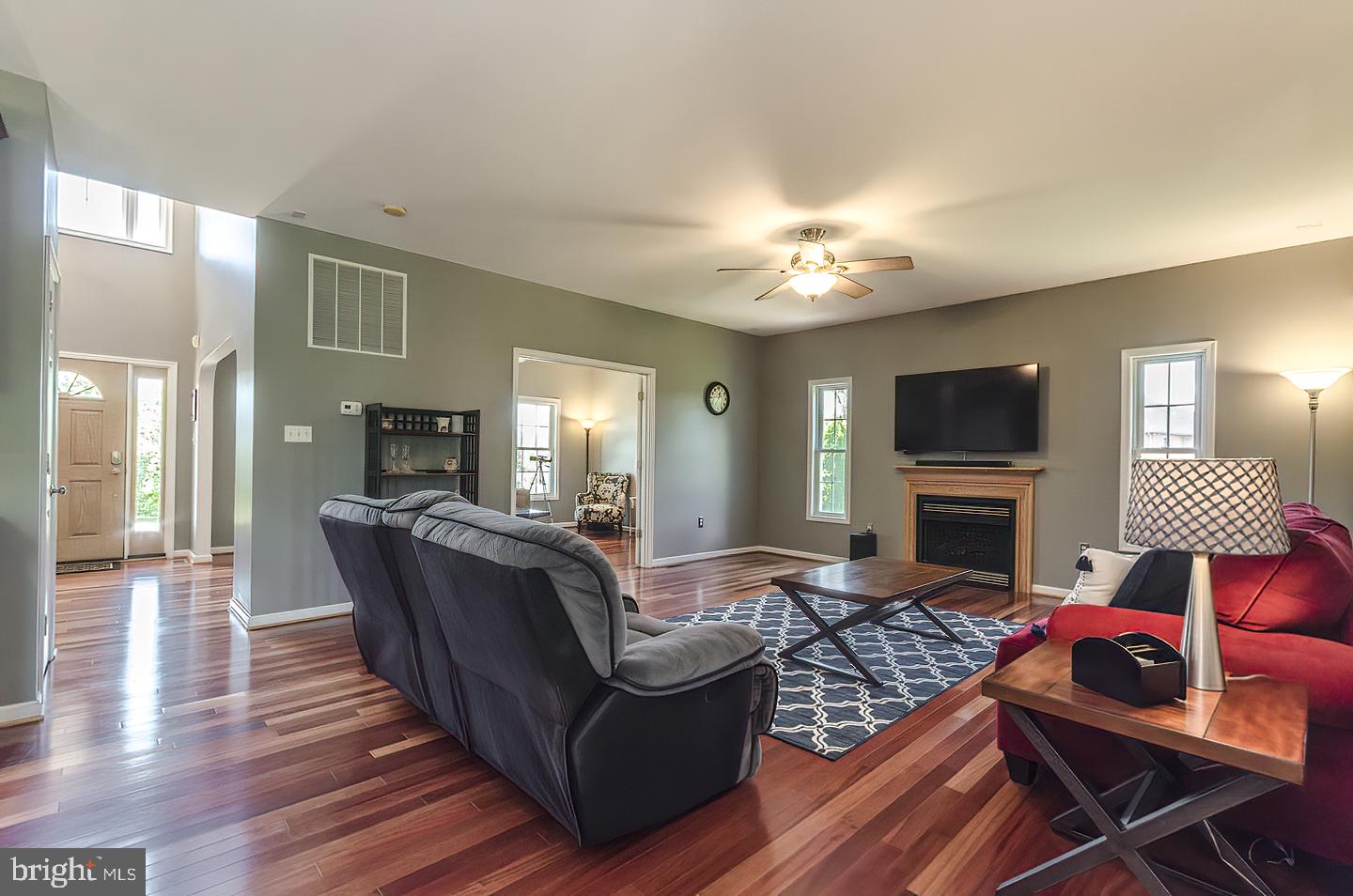 EASTLAND - Residential