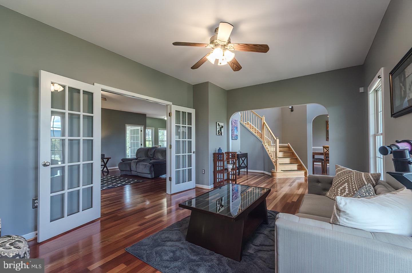 EASTLAND - Residential