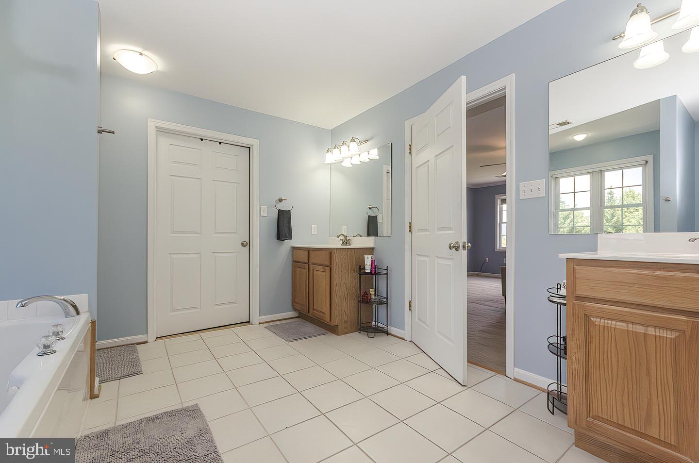 EASTLAND - Residential