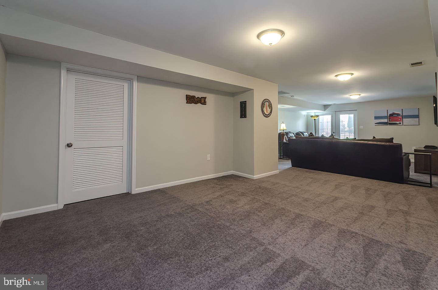 EASTLAND - Residential