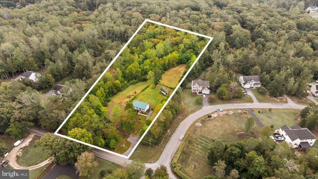 Photo of 621 Holly Corner Road, FREDERICKSBURG, VA 22406 (MLS # VAST2043240)