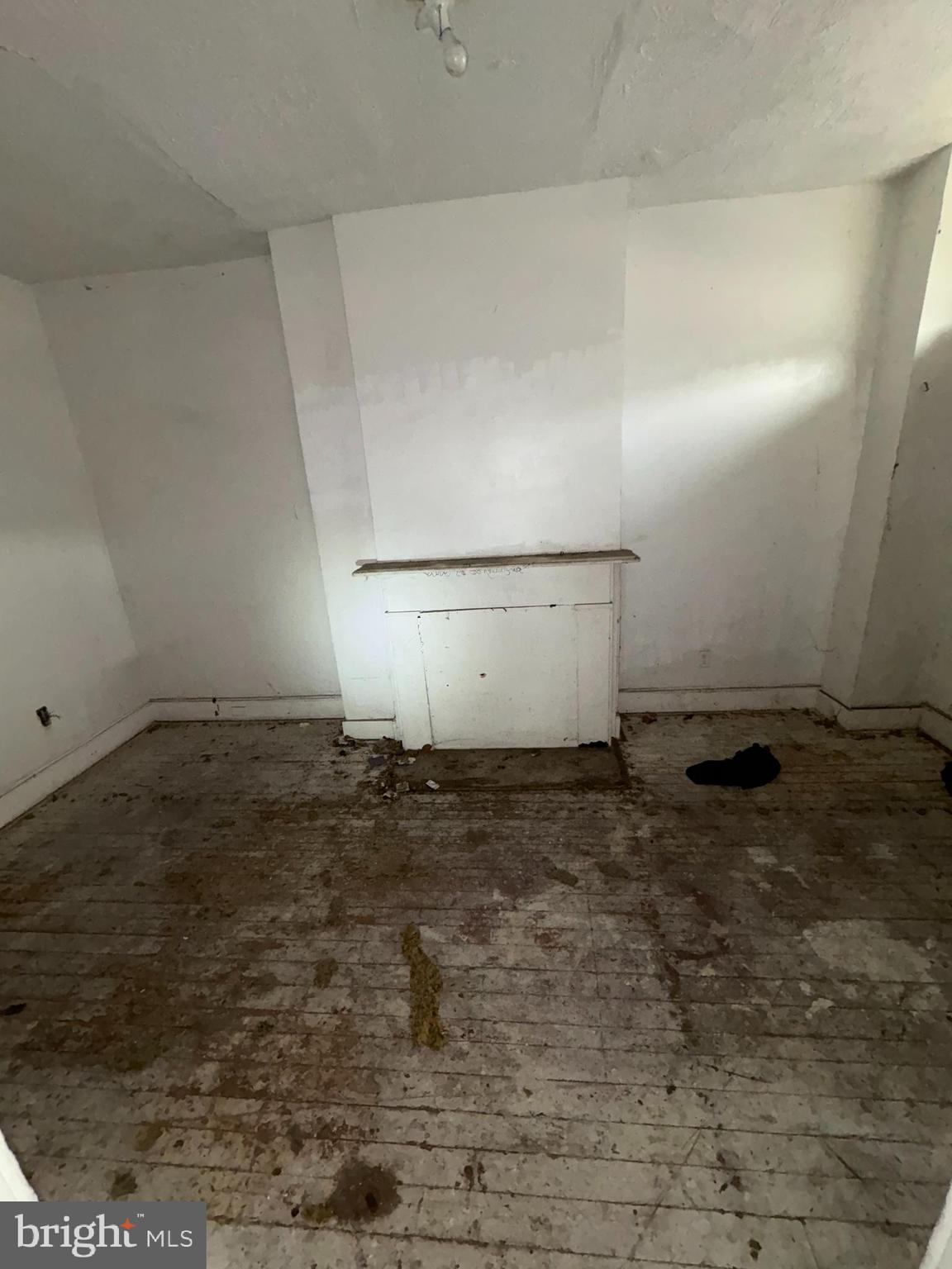 2109 N FULTON AVENUE N