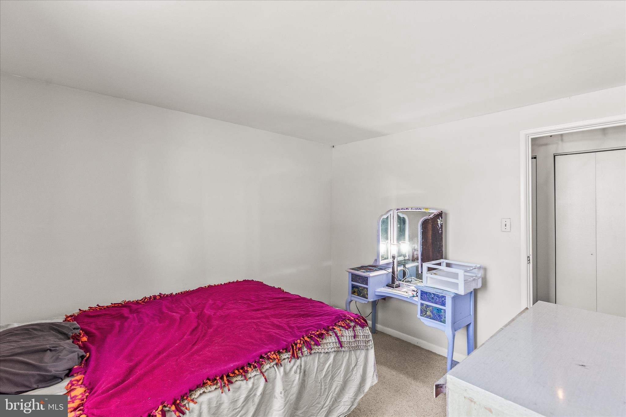 LODGE FOREST MANOR - Residential