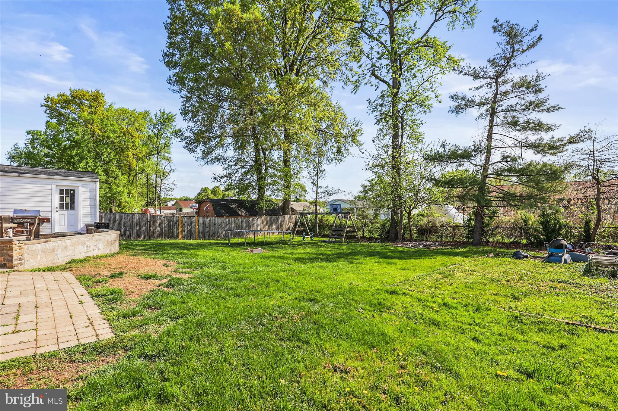 LODGE FOREST MANOR - Residential