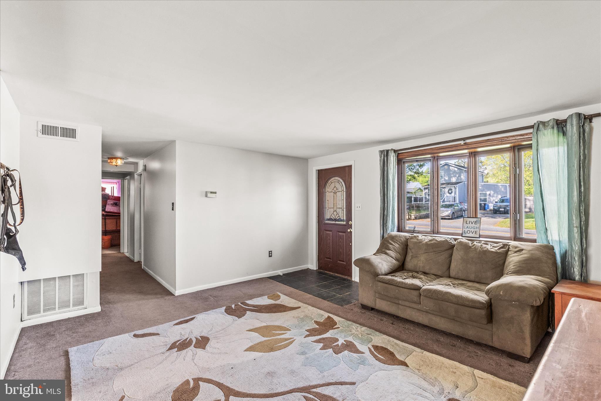 LODGE FOREST MANOR - Residential