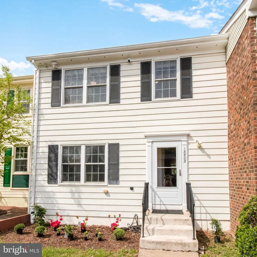 ***OFFER DEADLINE IS MONDAY 5/5 AT 5PM***Welcome to 13803 Newport Lane in the sought-after Chantilly area! This charming and well-maintained 3-bedroom, 2.5-bathroom townhouse offers a fantastic opportunity for comfortable living in a vibrant community. Step inside to discover a bright and inviting atmosphere with ample space for family and guests. The fully finished walk-out basement provides additional living to include bedroom, kitchenette also has recreational space, leading directly to your private, fenced backyard – perfect for outdoor enjoyment and entertaining.
Located in the desirable Brookleigh subdivision of Chantilly, this property boasts easy access to major commuter routes, a wide array of shopping and dining options, and entertainment venues. Roof installed 2017, HVAC 2021, Windows  2021