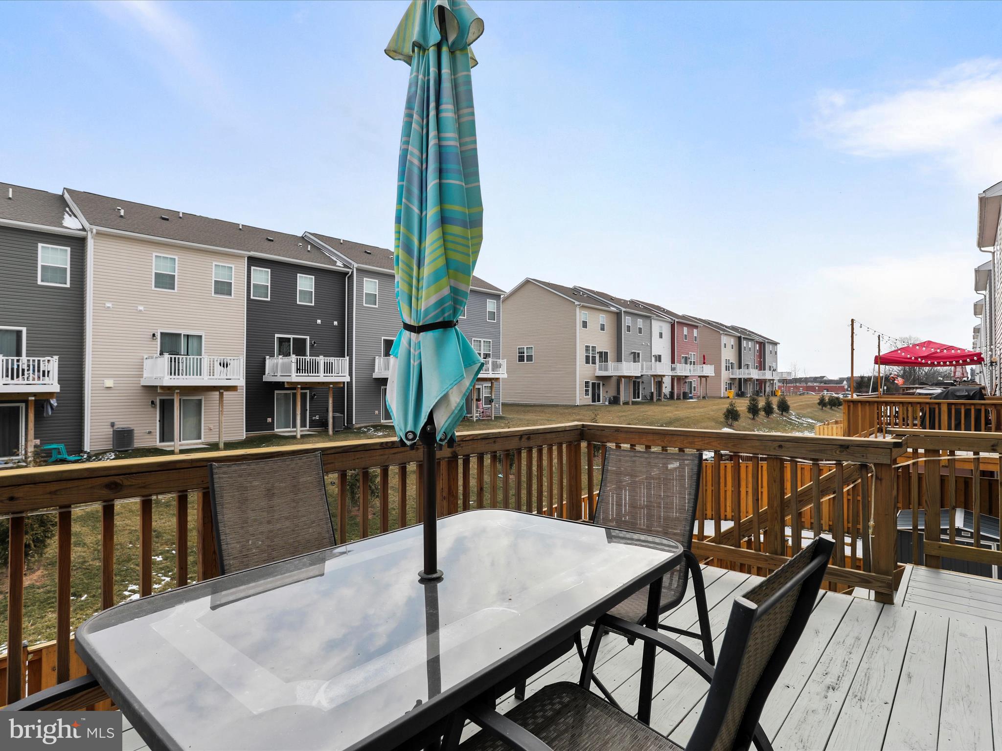 BERKELEY RIDGE - Residential