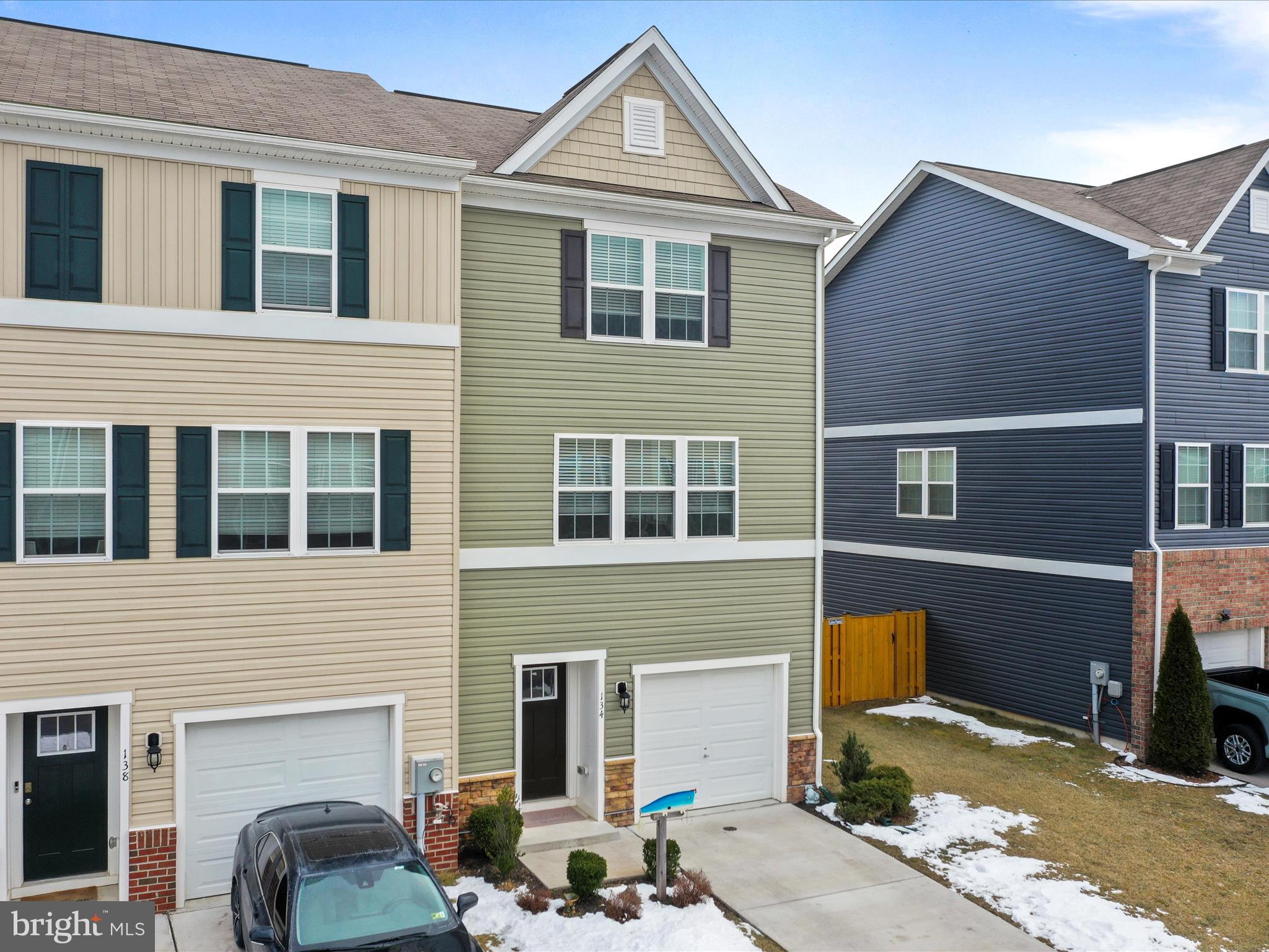 BERKELEY RIDGE - Residential