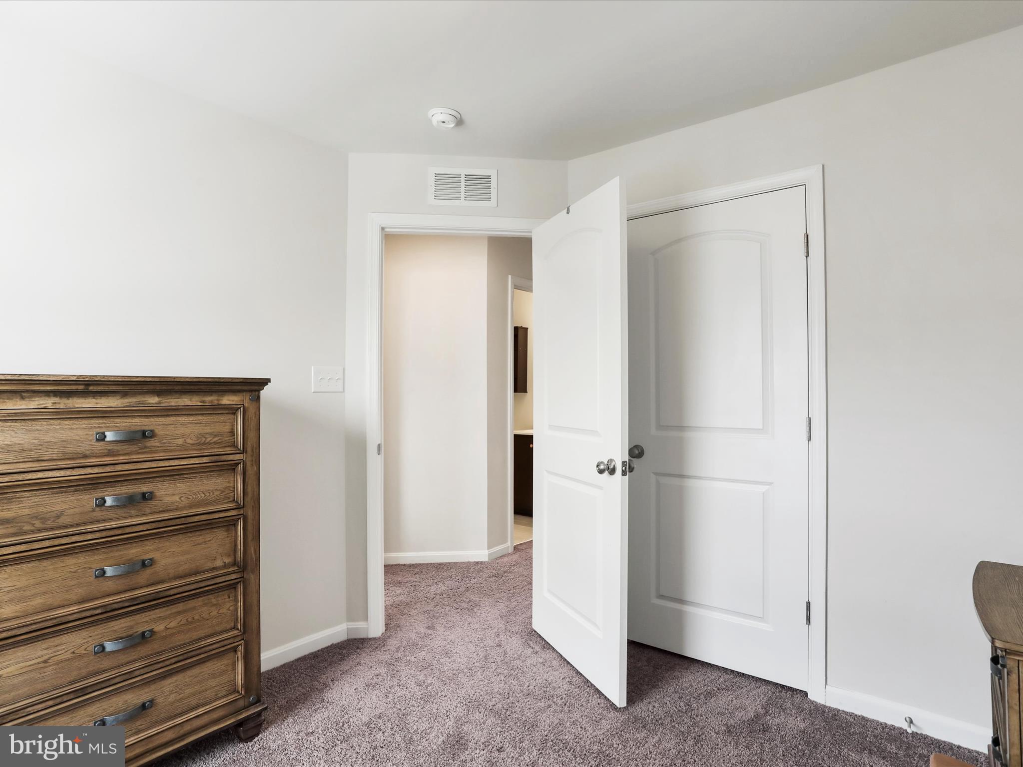 BERKELEY RIDGE - Residential