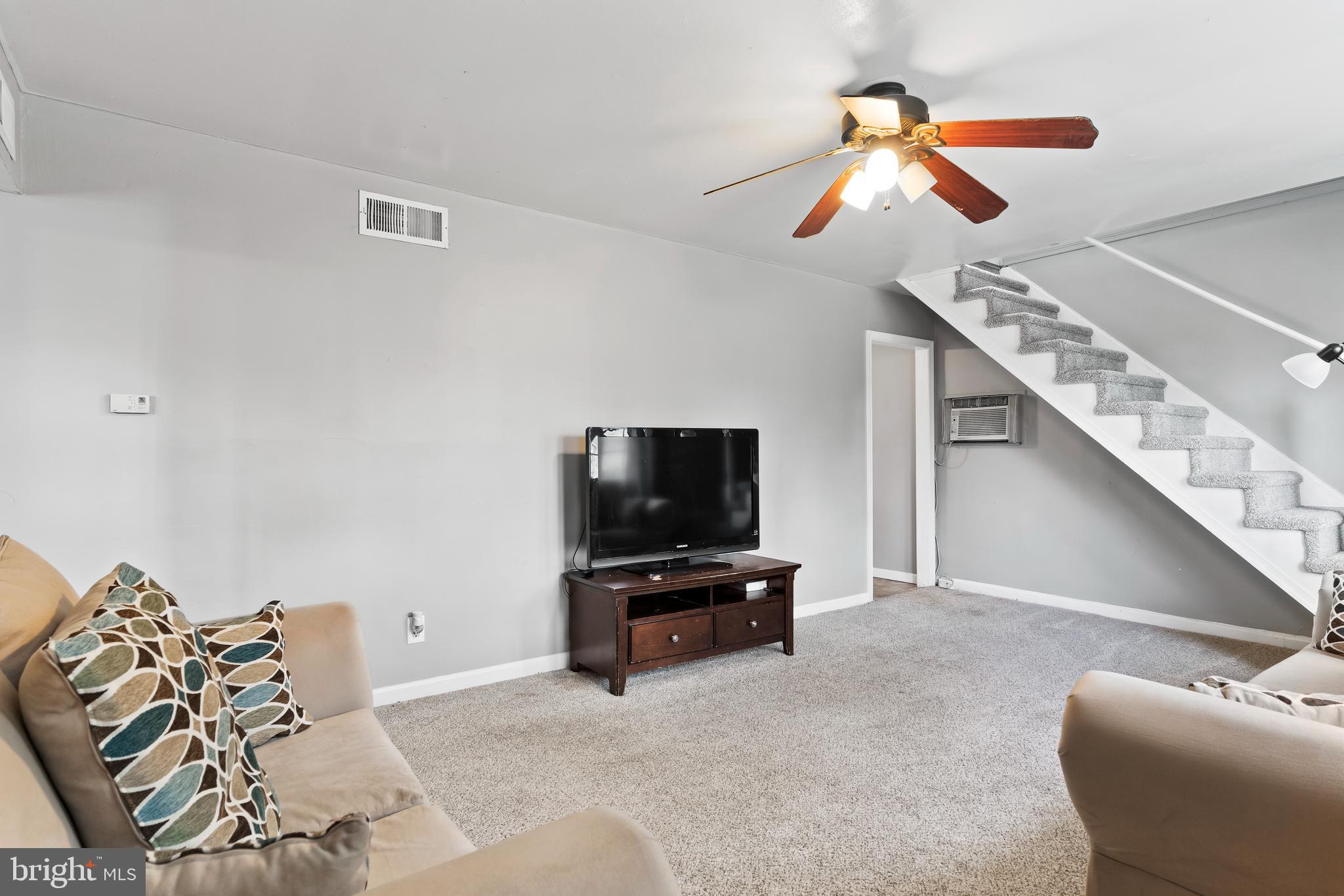 CUMBERLAND PARK - Residential