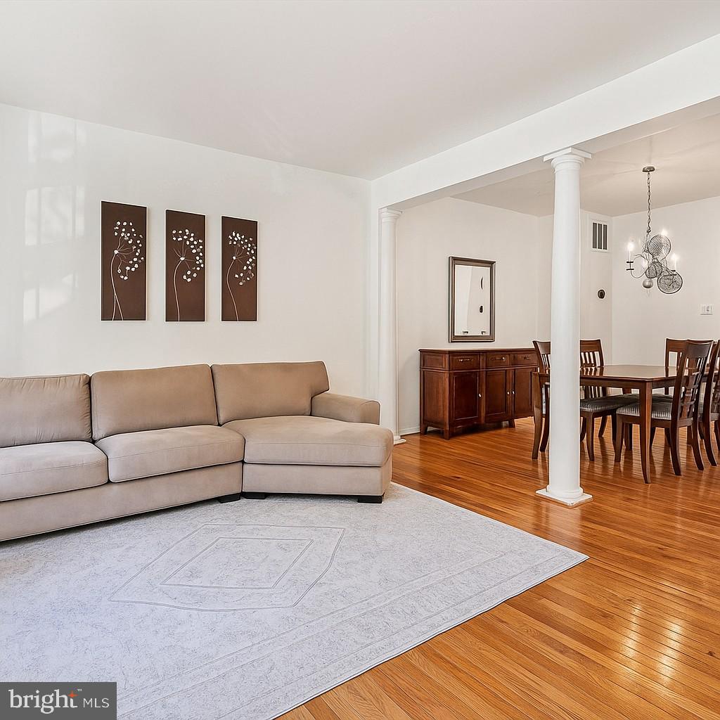 SOUTHLAKE AT MONTCLAIR - Residential