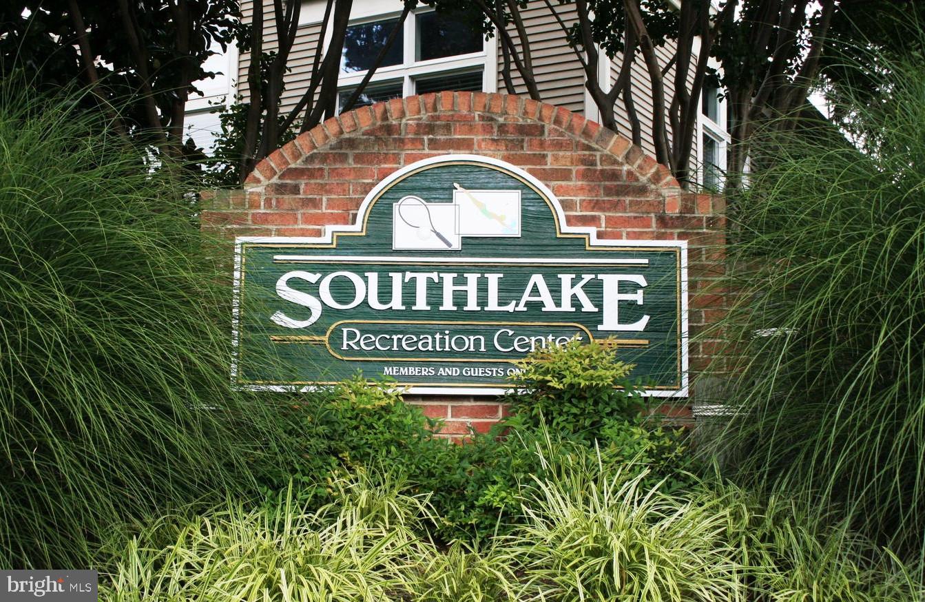 SOUTHLAKE AT MONTCLAIR - Residential
