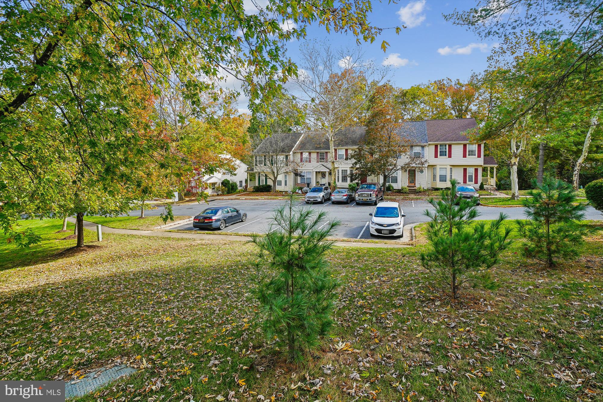 SOUTHLAKE AT MONTCLAIR - Residential