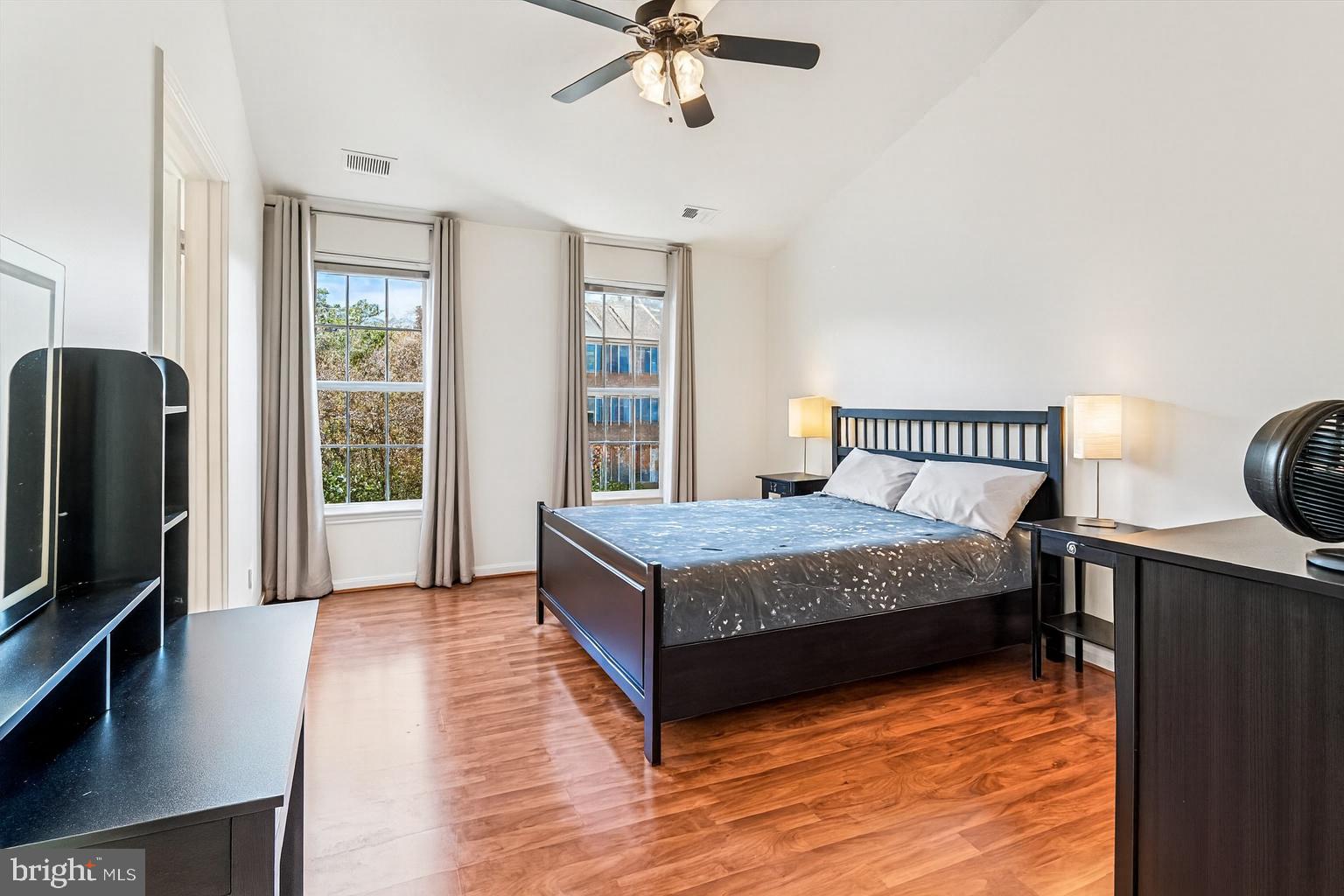 SOUTHLAKE AT MONTCLAIR - Residential