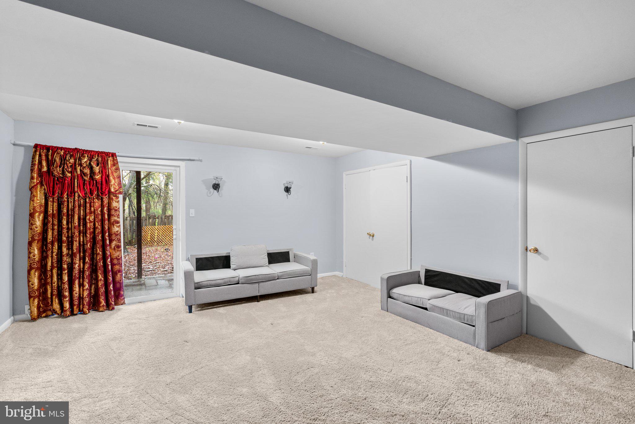 ASHFORD - Residential