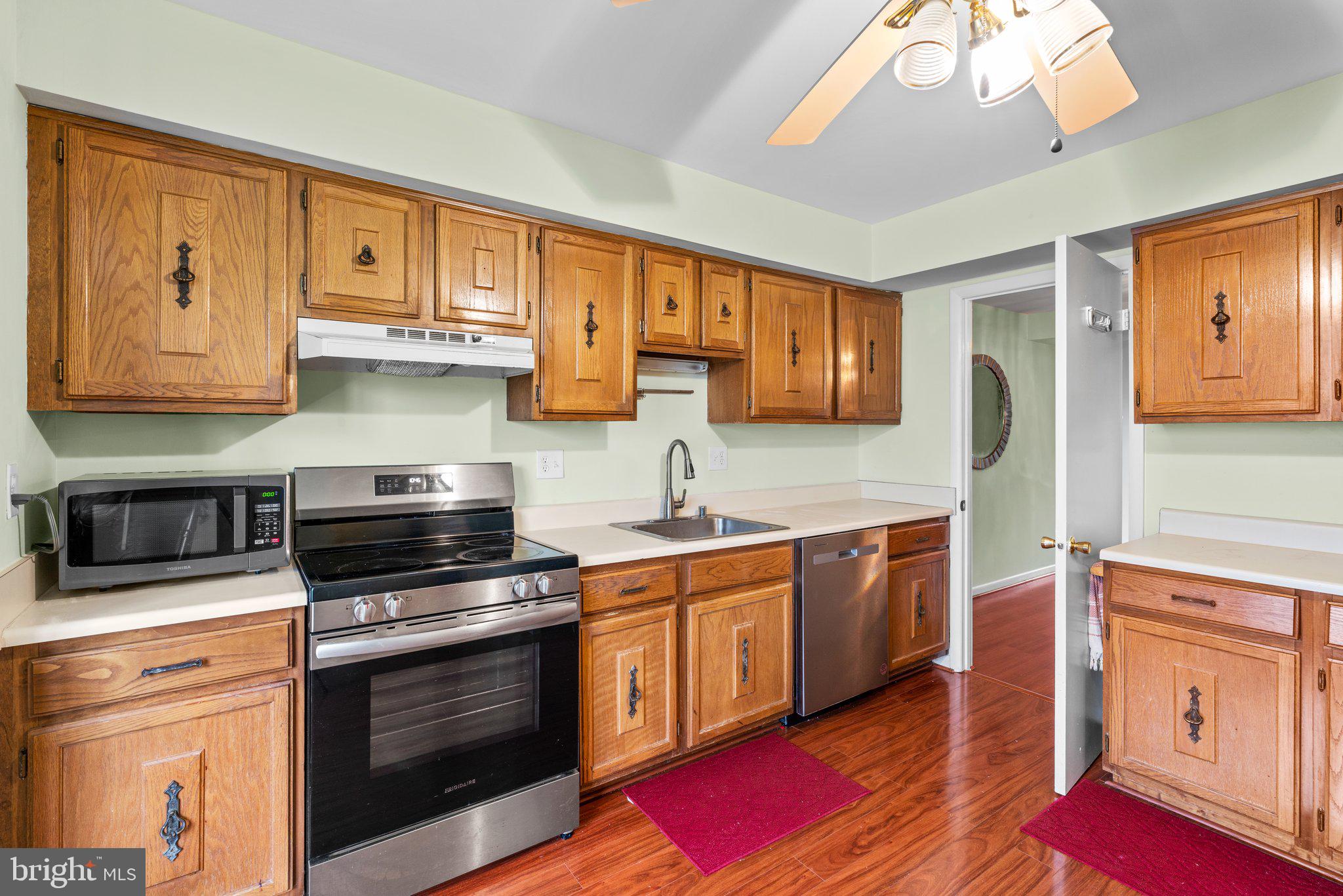 ASHFORD - Residential