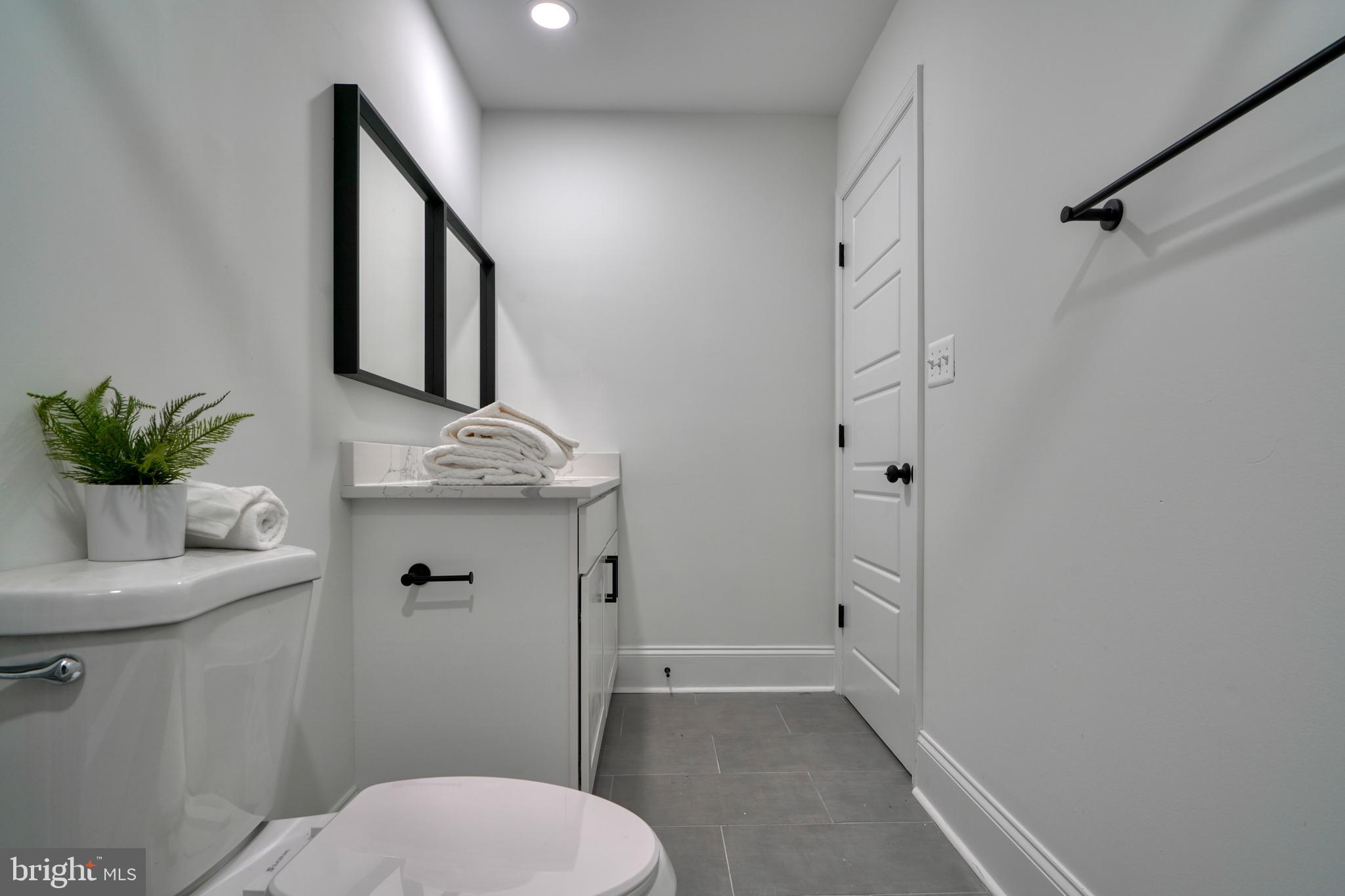 GREEN VALLEY MANOR - Residential