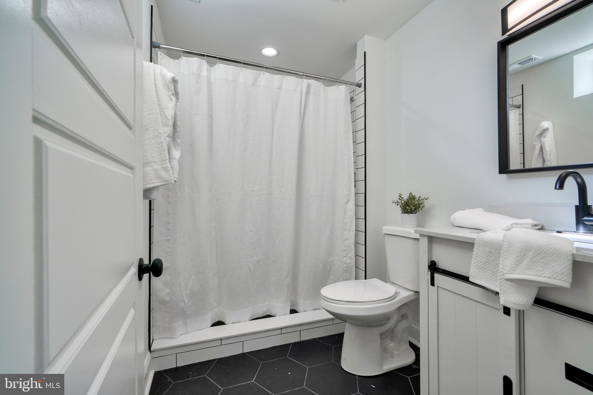 GREEN VALLEY MANOR - Residential