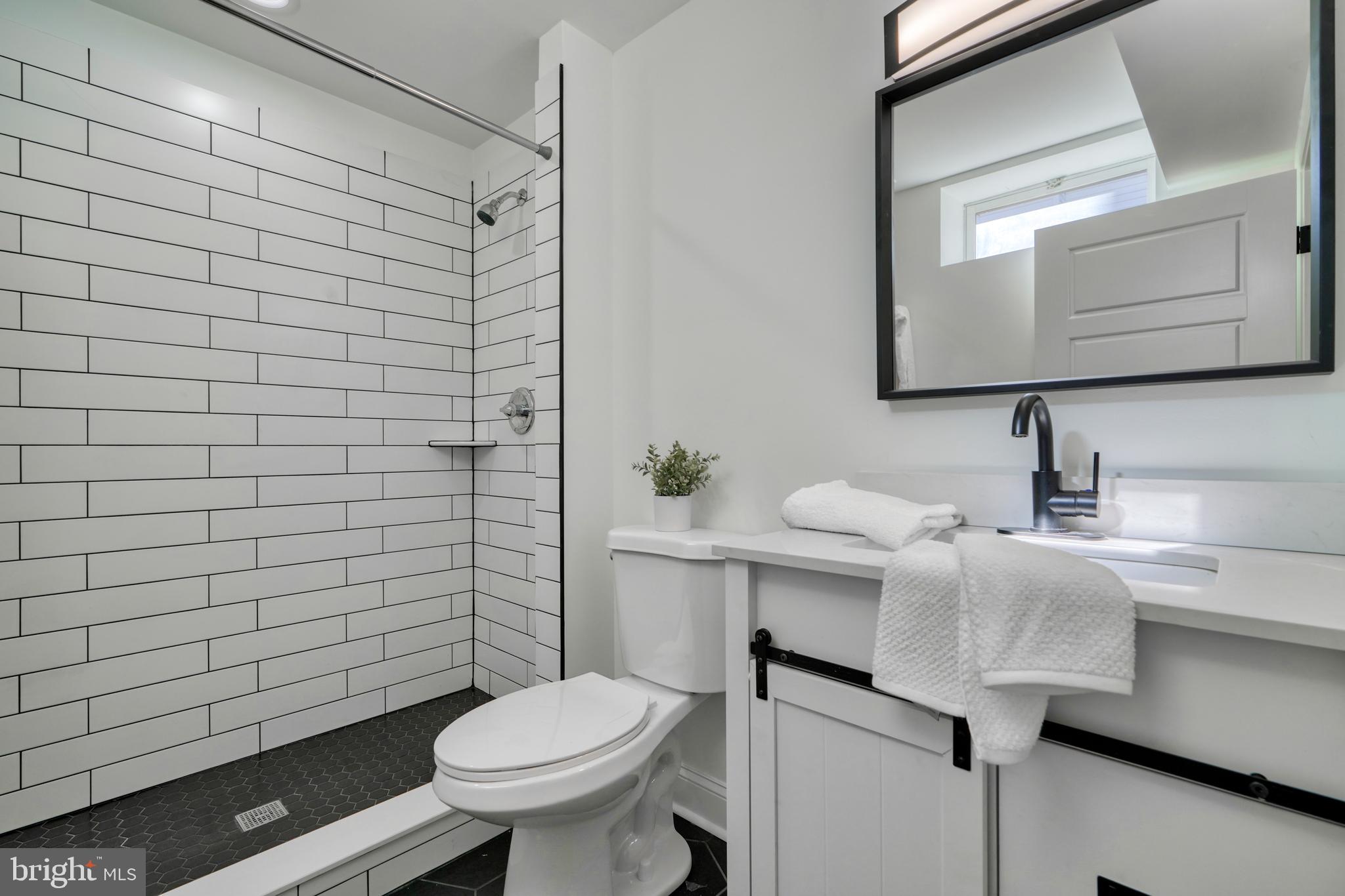 GREEN VALLEY MANOR - Residential