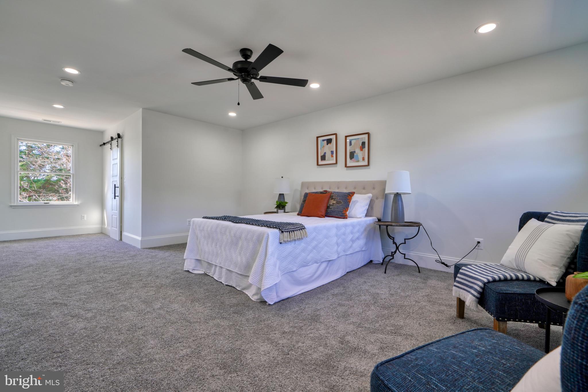 GREEN VALLEY MANOR - Residential