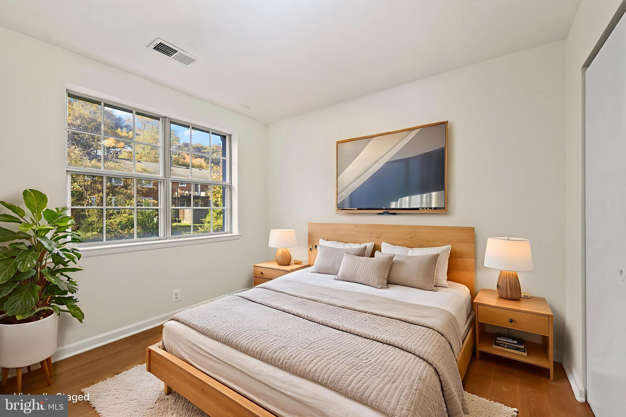 THE ARLINGTON - Residential