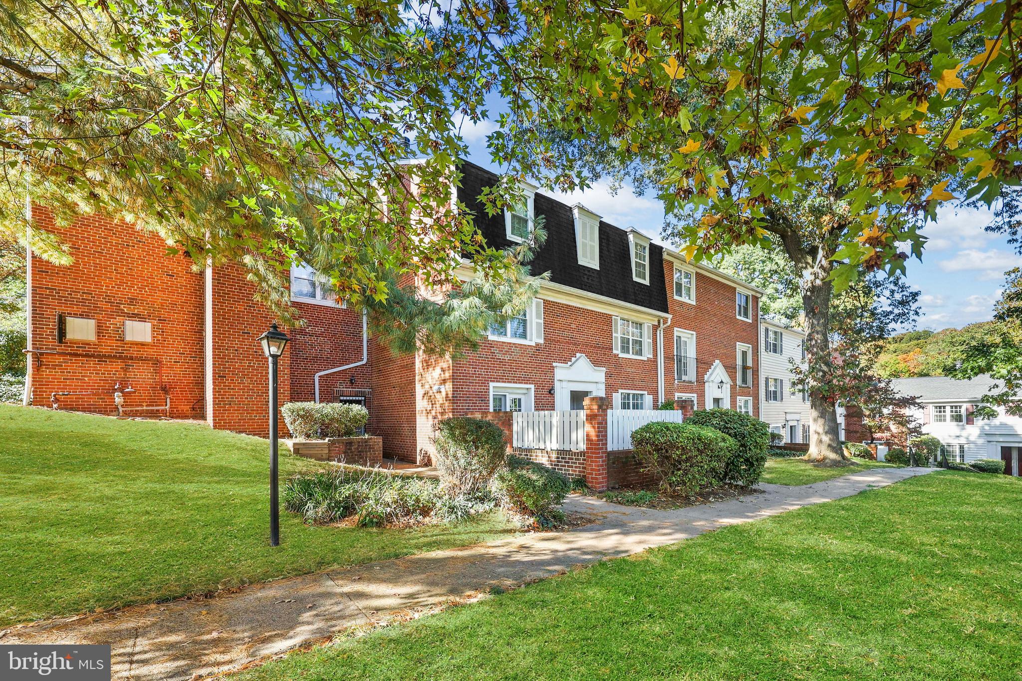 THE ARLINGTON - Residential