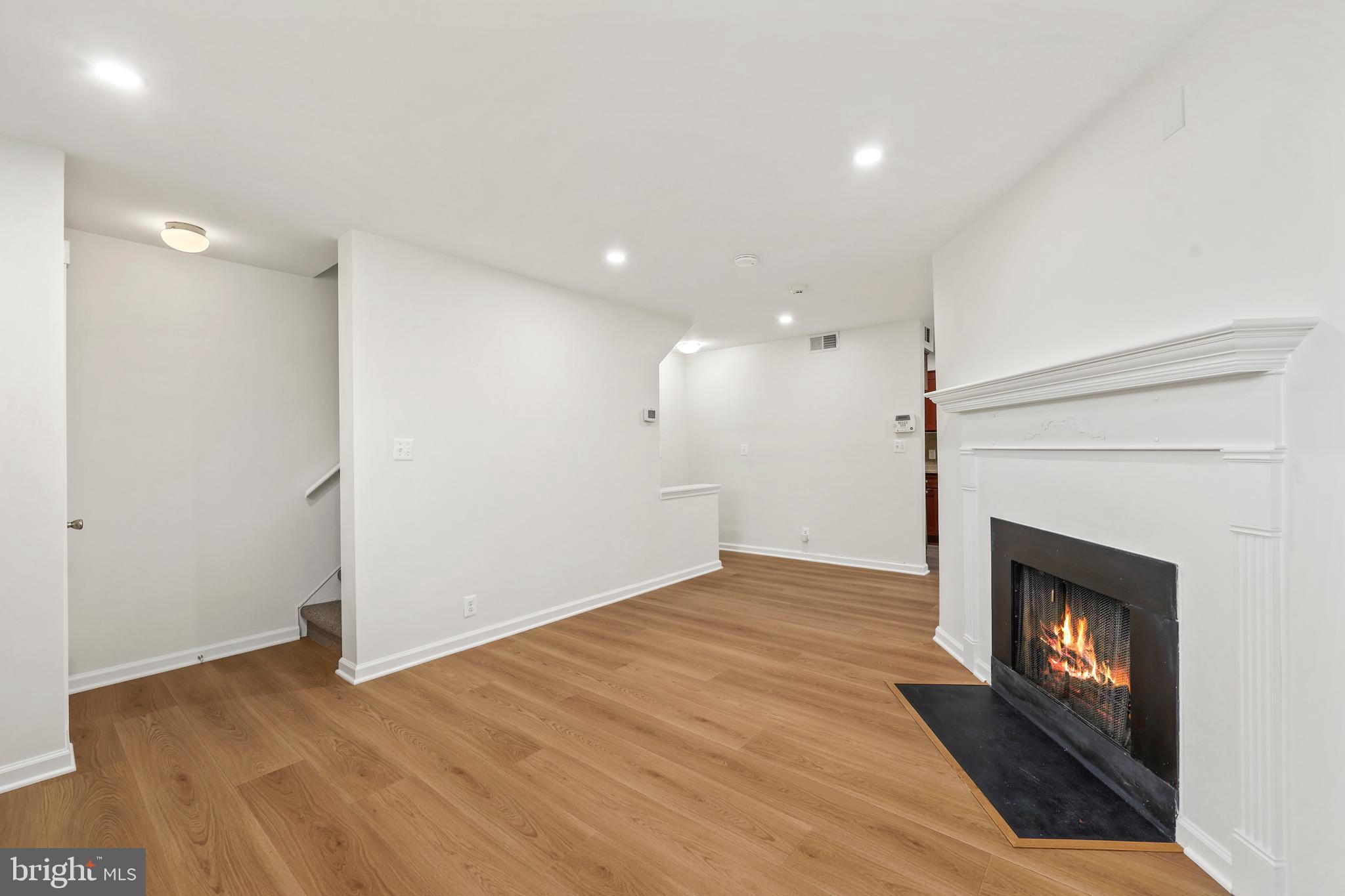 THE ARLINGTON - Residential