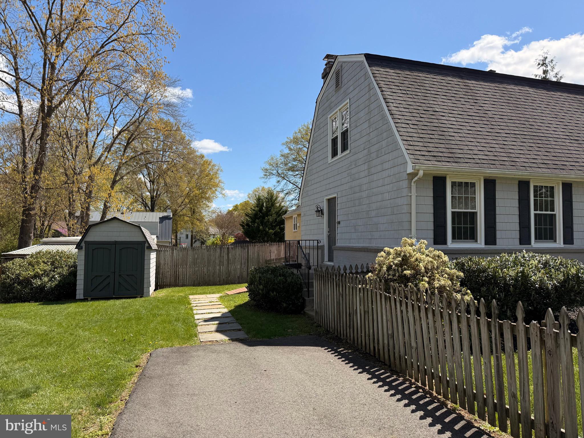 MT VERNON GROVE - Residential