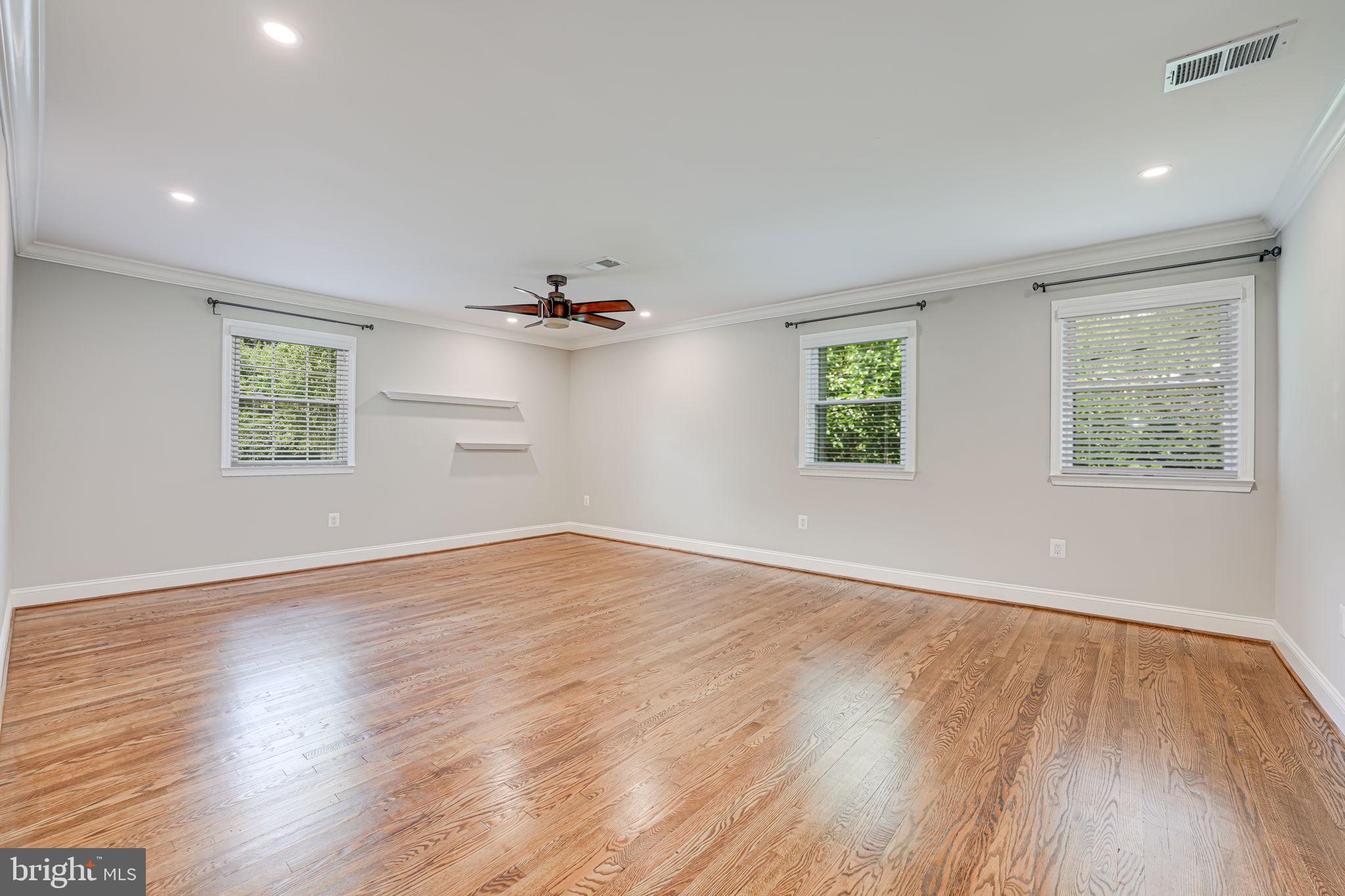 STRATFORD ON THE POTOMAC - Residential Lease