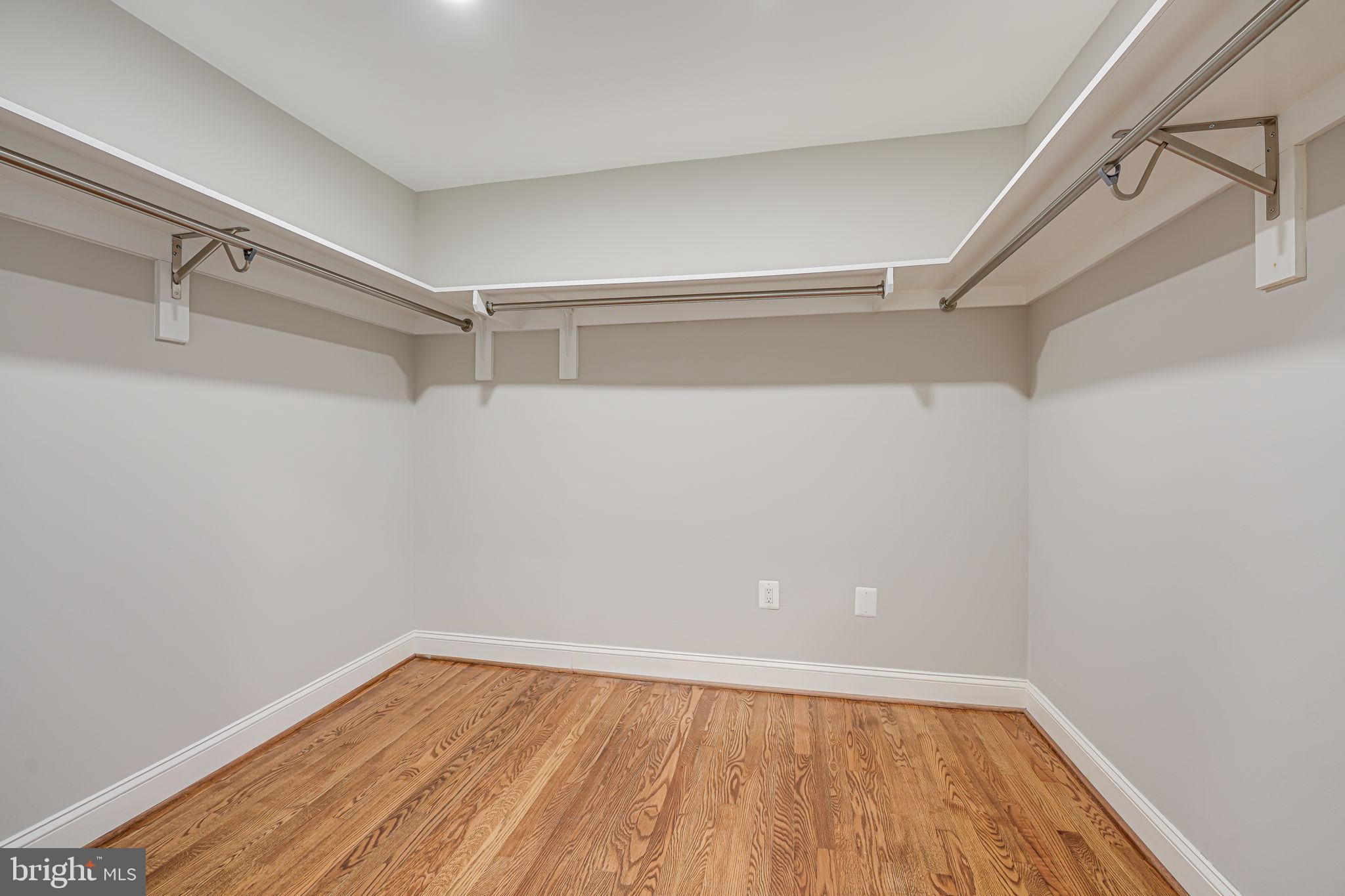 STRATFORD ON THE POTOMAC - Residential Lease